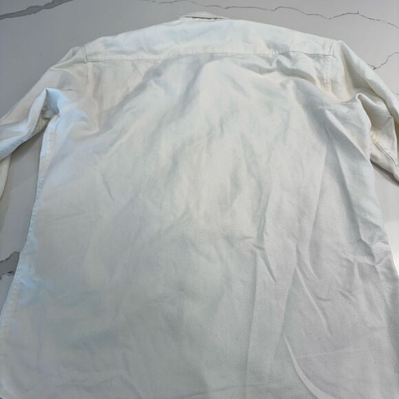 Men's White Button-Up Shirt - Picture 3 of 7